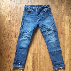 Levi’s wedgie fit skinnies.